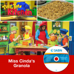 Miss Cinda's Granola